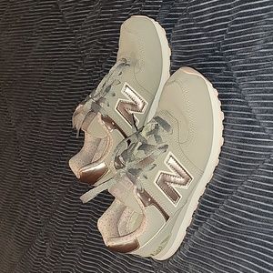 New Balance 574 Grey/Pink KL574F1G Grade-School